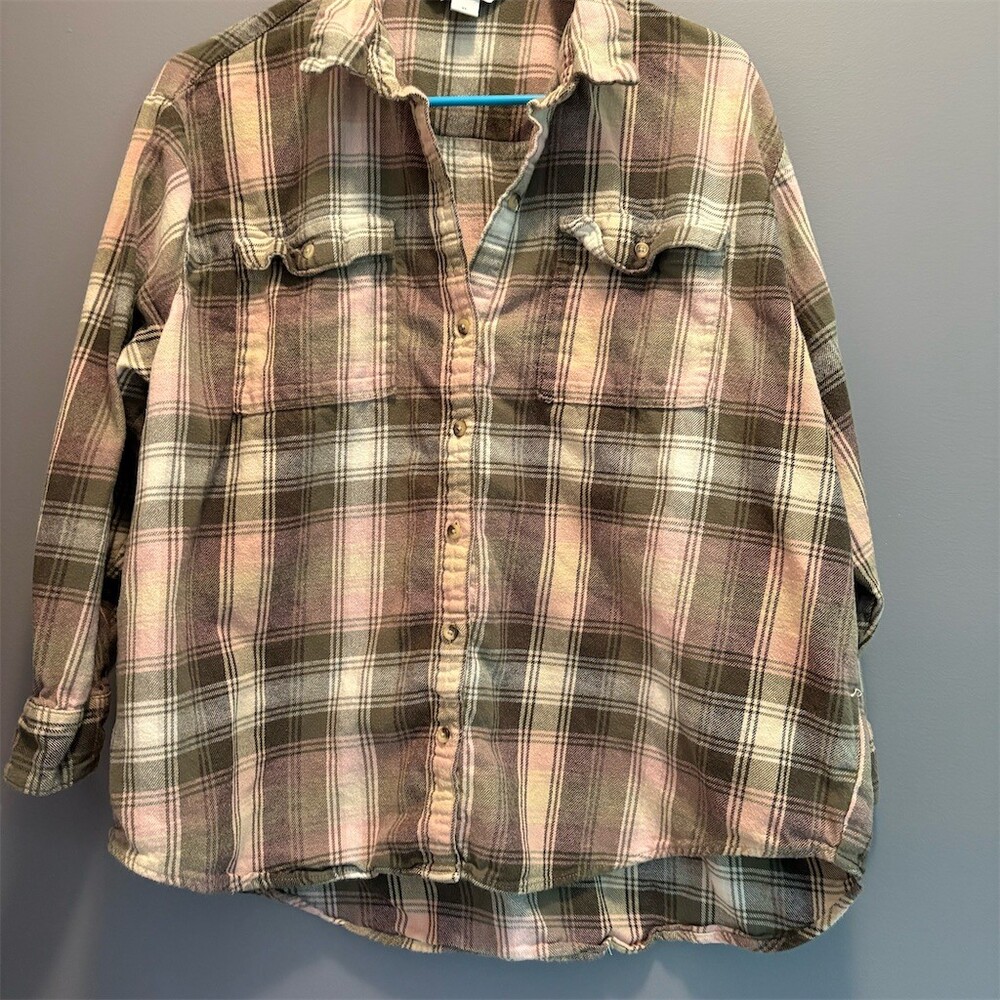 Old Navy Boyfriend Shirt Womens XL Pink Brown Plaid Flannel Button Up